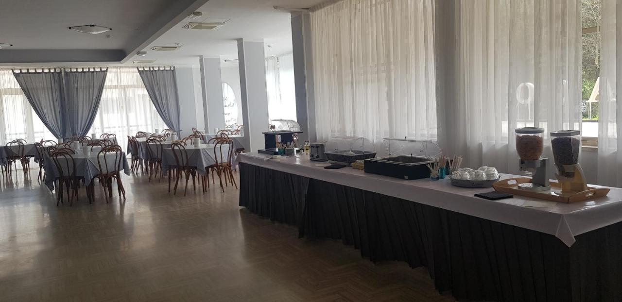 Monaco Hotel