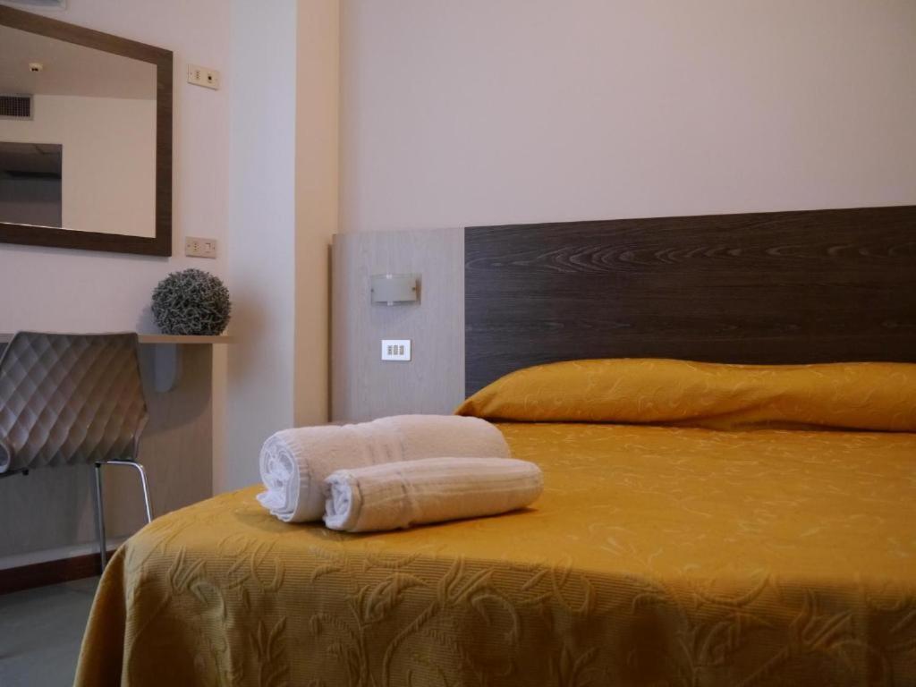 Monaco - Parcheggio Incluso E Piscina - Min 2 Gg