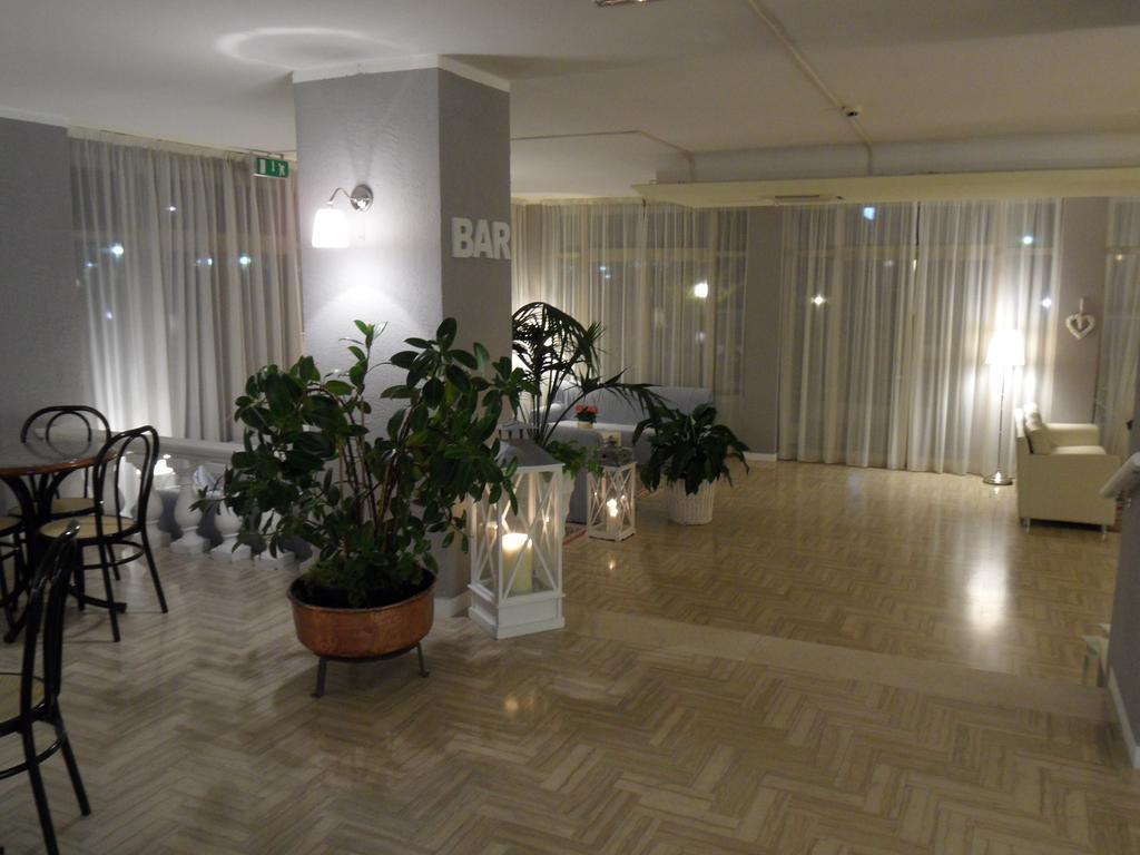 Monaco 3*