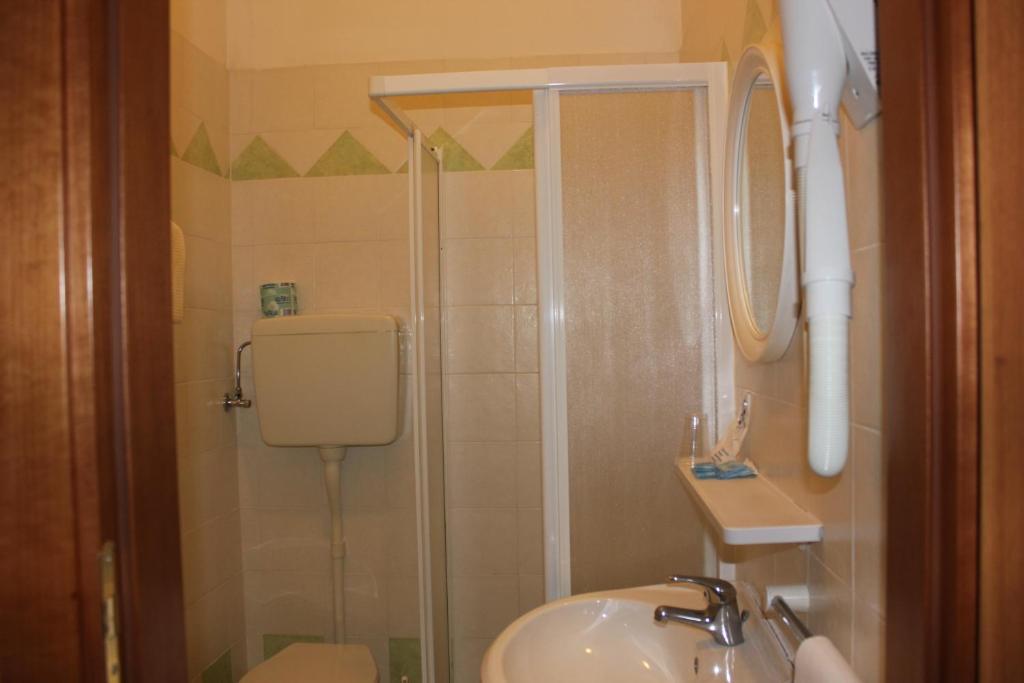 Monaco - Parcheggio Incluso E Piscina - Min 2 Gg 3*
