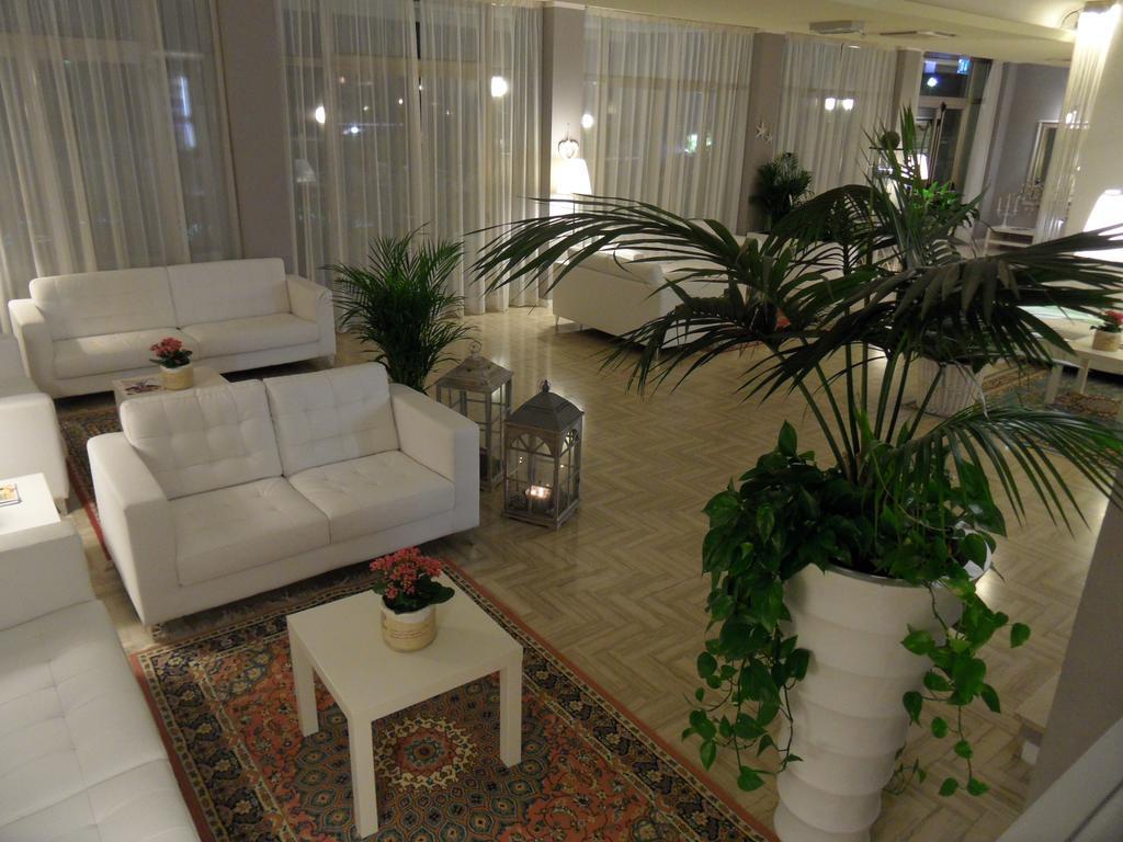 Monaco 3*